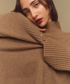 Heathered Chanterelle March Regenerative Wool Cropped Turtleneck